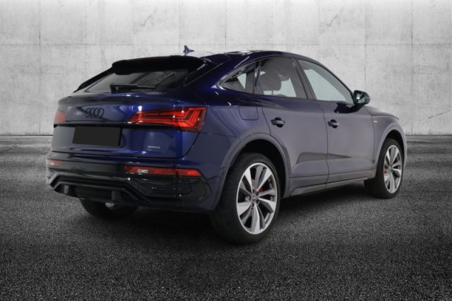 Audi Q5 SPB 40 TDI quattro S tronic S line - foto 3 di 4
