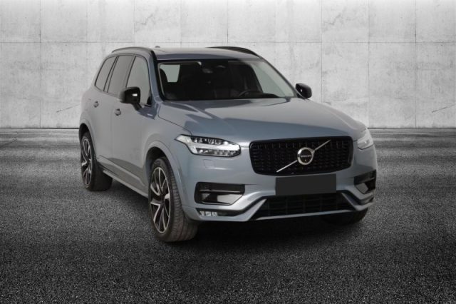 Volvo XC90 B5 (d) AWD automatico 7 posti Ultimate Dark - foto 3 di 4