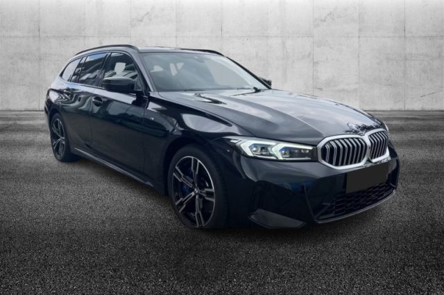 BMW 330 e Touring Msport - foto 3 di 4