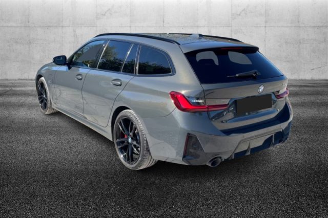 BMW 330 e Touring Msport Pro - foto 4 di 4