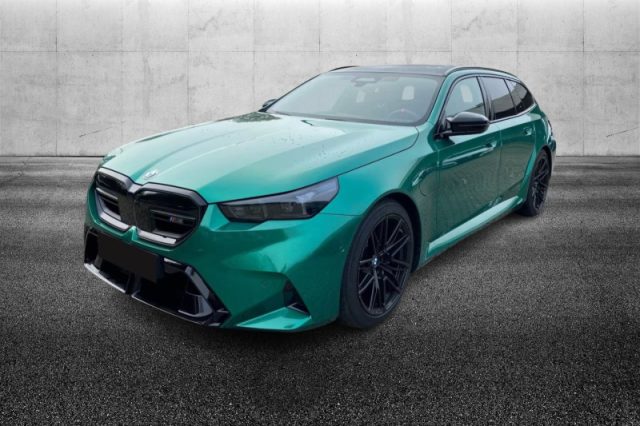 BMW M5 Touring S. 5(G60/61/90/99) semestrale a PIEVE DI CENTO