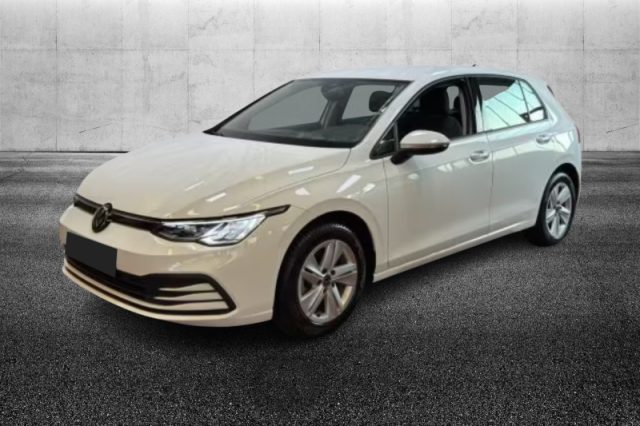 Volkswagen Golf 2.0 TDI 115 CV SCR Life usato a PIEVE DI CENTO