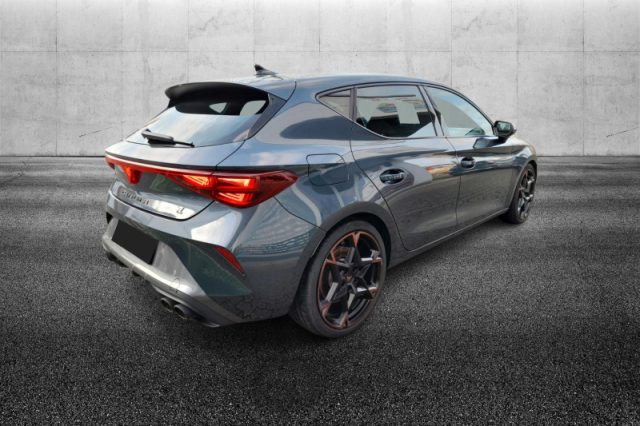 CUPRA Leon 2.0 TSI 300 CV DSG VZ - foto 4 di 4