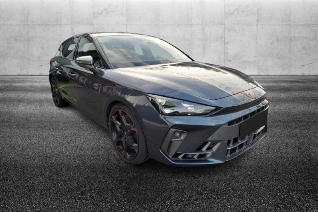 CUPRA Leon 2.0 TSI 300 CV DSG VZ semestrale a PIEVE DI CENTO