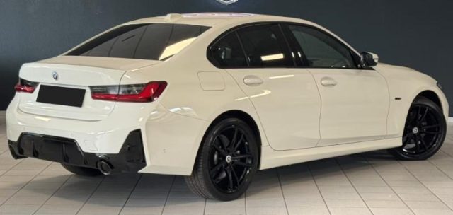 BMW 320 e Msport - foto 4 di 4