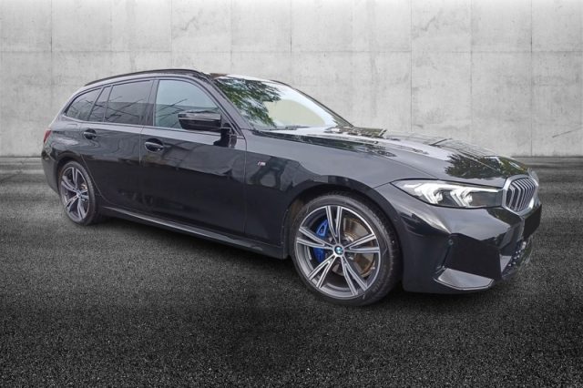BMW 330 d 48V xDrive Touring Msport - foto 4 di 4