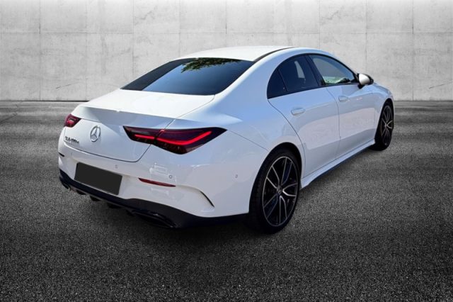 Mercedes-Benz CLA 200 d Automatic AMG Line Premium - foto 3 di 4
