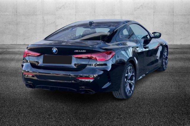 BMW M440 i xDrive 48V - foto 4 di 4