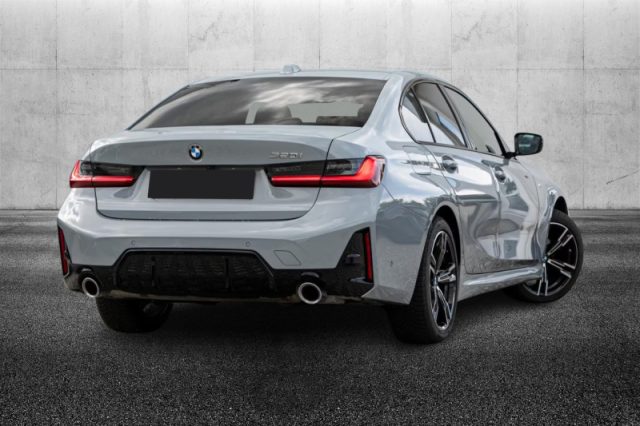 BMW 320 i Msport - foto 4 di 4