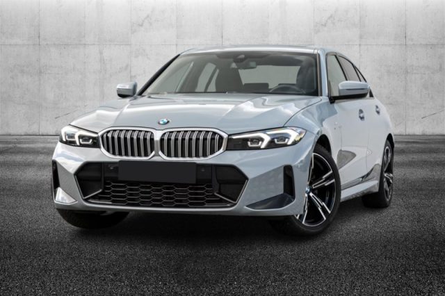 BMW 320 i Msport semestrale a PIEVE DI CENTO