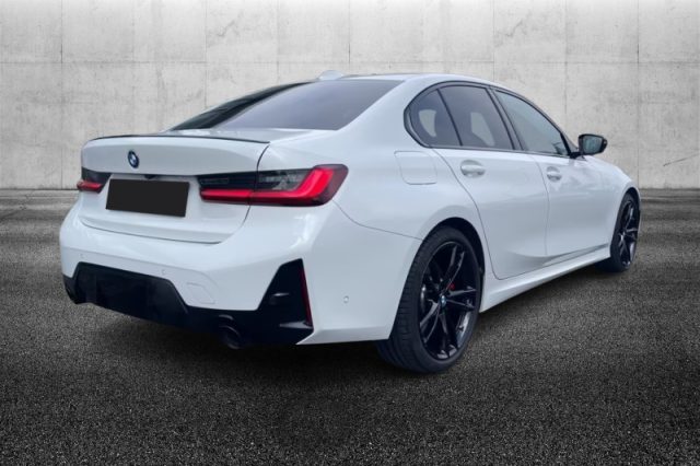 BMW 330 i xDrive Msport Pro - foto 3 di 4