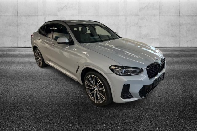 BMW X4 xDrive30d 48V Msport - foto 3 di 4