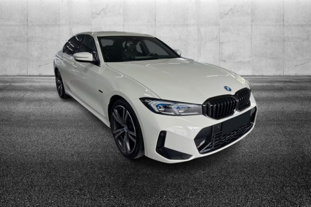 BMW 320 e Msport - foto 3 di 4