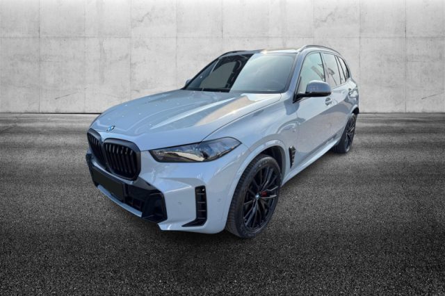 BMW X5 xDrive30d 48V Msport Pro semestrale a PIEVE DI CENTO