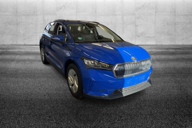 Skoda Enyaq iV 50 - foto 3 di 4