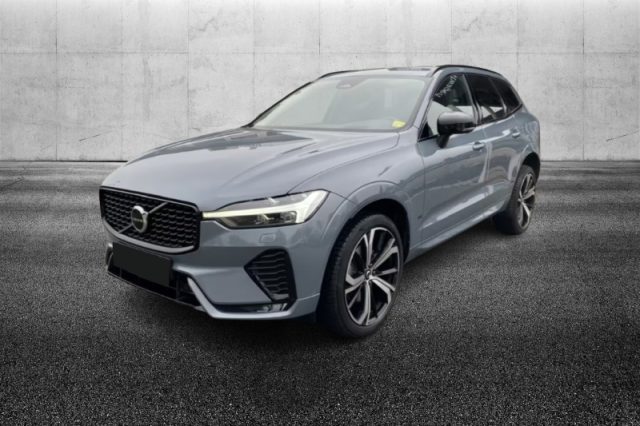 Volvo XC60 B5 (d) AWD automatico Ultimate Dark usato a PIEVE DI CENTO