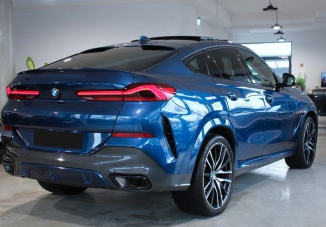 BMW X6 xDrive40d 48V Msport - foto 2 di 4