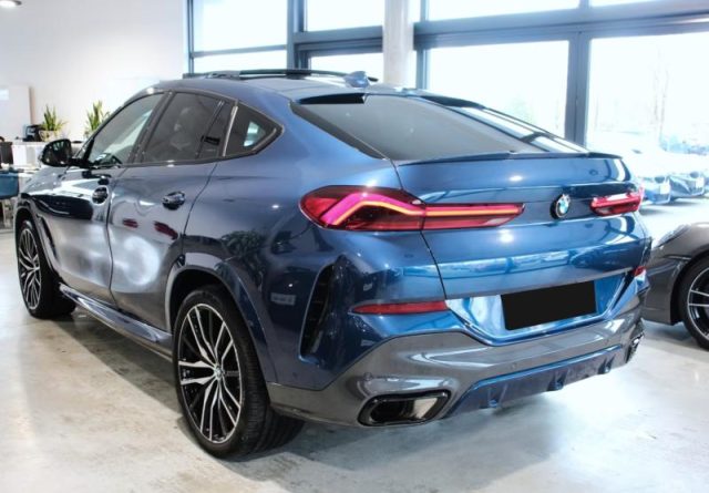 BMW X6 xDrive40d 48V Msport - foto 3 di 4