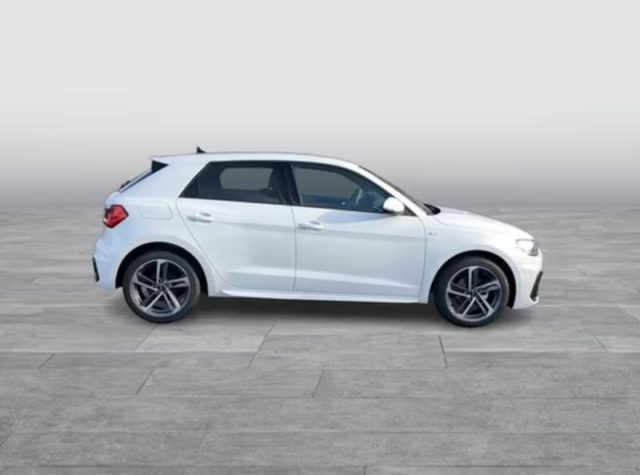 Audi A1 SPB 30 TFSI S tronic S line edition - foto 4 di 4