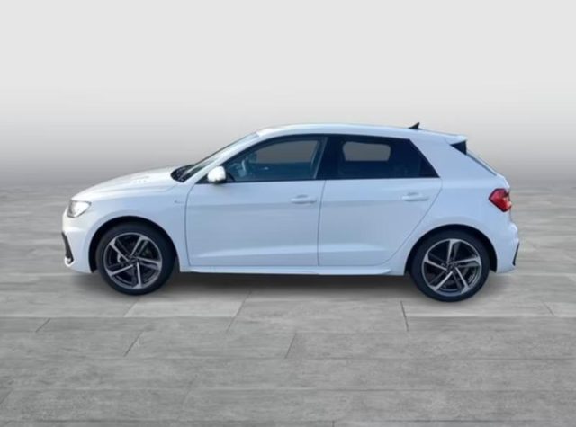 Audi A1 SPB 30 TFSI S tronic S line edition - foto 3 di 4