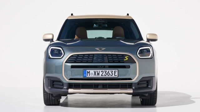 MINI Mini E Essential Countrym.(U25) nuovo a PIEVE DI CENTO