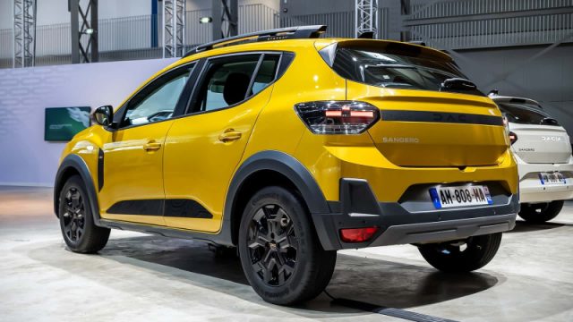 Dacia Sandero Stepway TCe 110 CV Extreme - foto 4 di 4