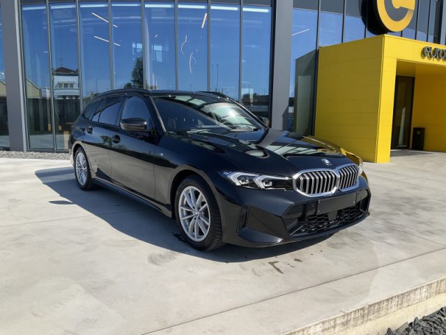 BMW 320 i Touring Msport semestrale a PIEVE DI CENTO