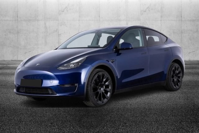 Tesla Model Y Long Range AWD - foto 4 di 4