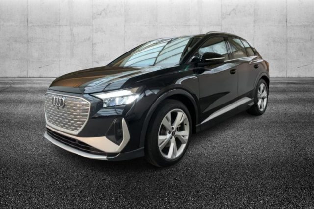 Audi Q4 e-tron Q4 35 e-tron S line edition - foto 2 di 4