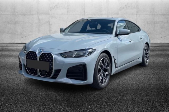 BMW 420 i Msport - foto 2 di 4
