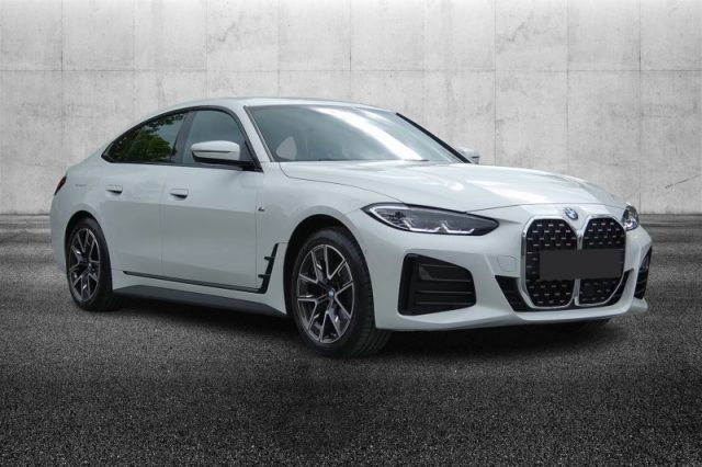 BMW 420 i Msport - foto 4 di 4