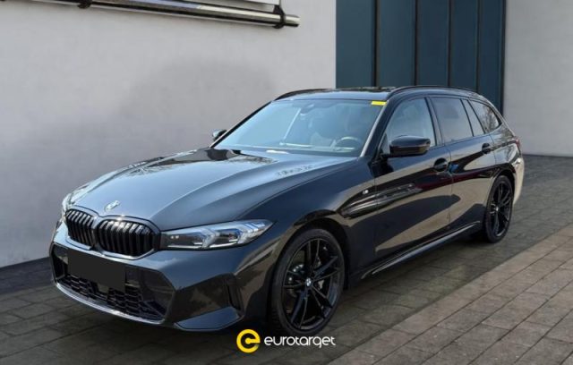 BMW 330 i xDrive Touring Msport semestrale a PIEVE DI CENTO