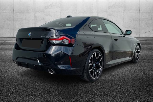 BMW 230 i Coupé Msport - foto 4 di 4