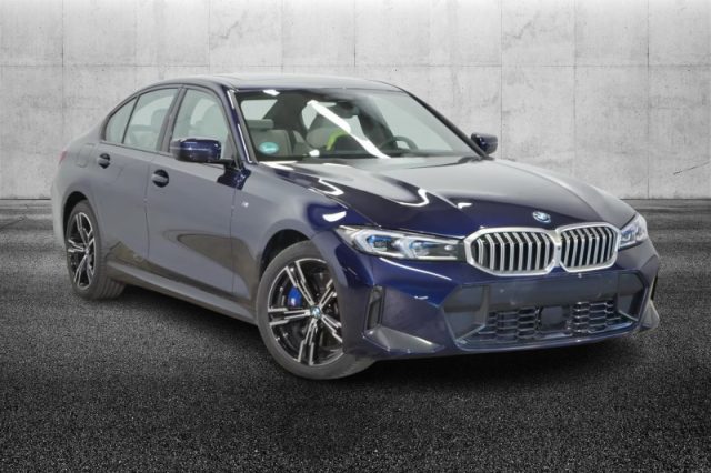 BMW 330 e xDrive Msport - foto 4 di 4