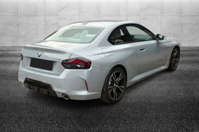 BMW 230 i Coupé Msport - foto 3 di 4