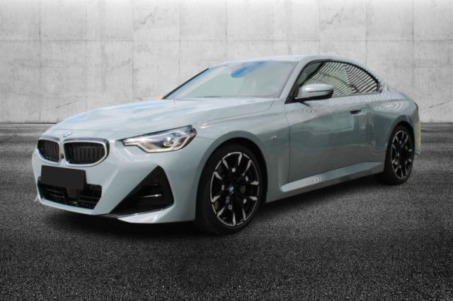 BMW 230 i Coupé Msport - foto 2 di 4