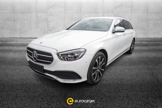 Mercedes-Benz E 300 de S.W. 4Matic Auto Plug in hybrid Business Sport usato a PIEVE DI CENTO