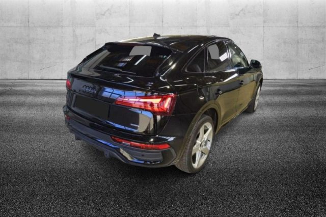 Audi Q5 SPB 40 TFSI quattro S tronic S line - foto 4 di 4