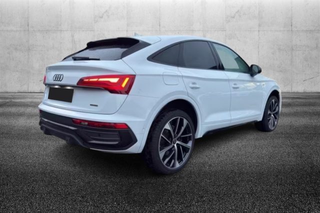 Audi Q5 SPB 40 TDI quattro S tronic S line - foto 4 di 4