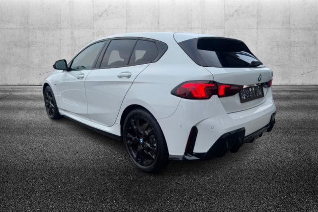 BMW 120 48V MSport - foto 3 di 4