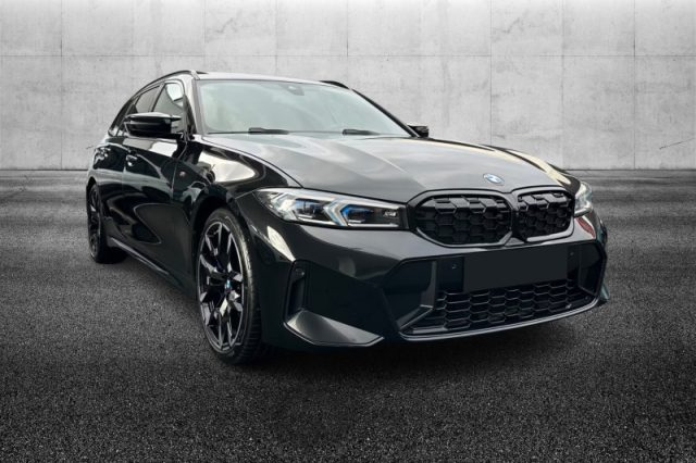 BMW 340 M d 48V xDrive Touring Serie 3(G20/1-80/1) - foto 4 di 4