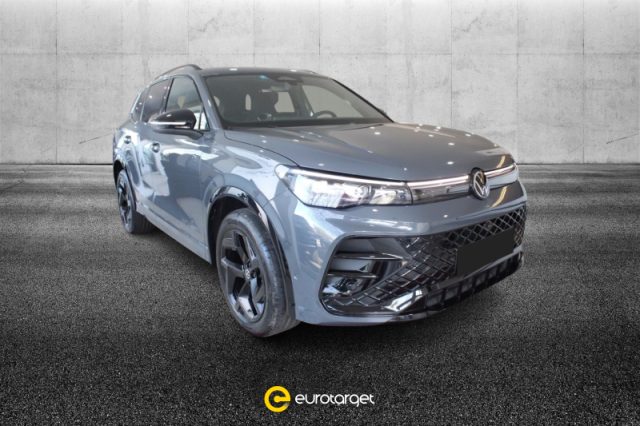 Volkswagen Tiguan 2.0 TDI 193 CV DSG 4MOTION R-Line semestrale a PIEVE DI CENTO