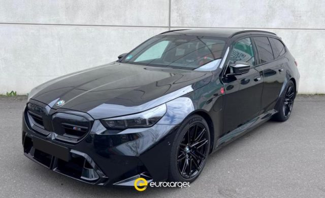 BMW M5 Touring S. 5(G60/61/90/99) semestrale a PIEVE DI CENTO