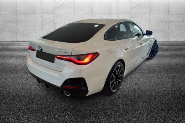 BMW 420 d 48V Msport - foto 4 di 4