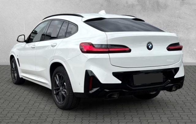 BMW X4 xDrive30d 48V Msport - foto 3 di 4