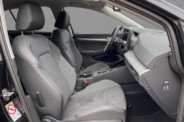 Volkswagen Golf 2.0 TDI 150 CV DSG SCR Life - foto 4 di 4