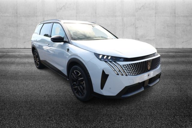 Peugeot 5008 Hybrid 145 e-DCS6 GT km 0 a PIEVE DI CENTO