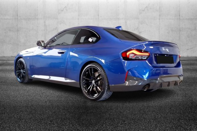 BMW 220 i Coupé Msport - foto 4 di 4