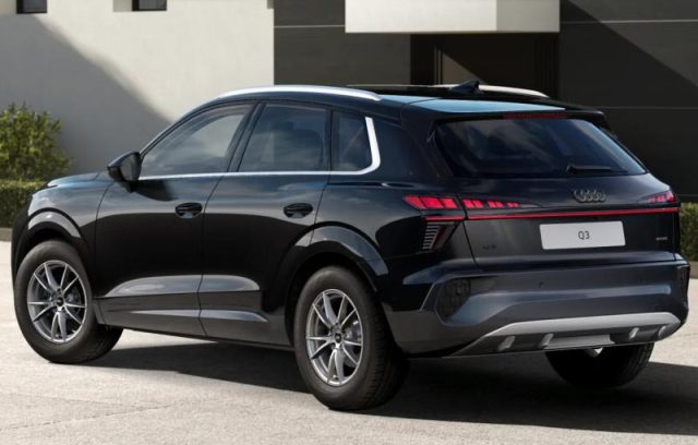 Audi Q3 TFSI 150 kW S tronic quattro Business - foto 4 di 4