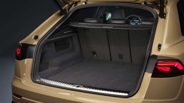 Audi QUATTRO SUV e-hybrid 360 kW tiptronic S line plus Q8 - foto 4 di 4